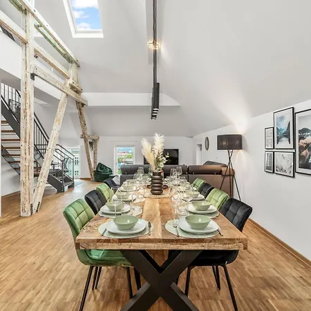 Apartment Dnd Design Loft I 170qm I Parken I Balkon I Workstation I Netflix I Kaffee I Waschmaschine I Trockner I Xbox I Ausblick