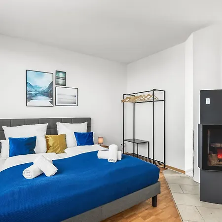 Dnd Design Loft I 170qm I Parken I Balkon I Workstation I Netflix I Kaffee I Waschmaschine I Trockner I Xbox I Ausblick *