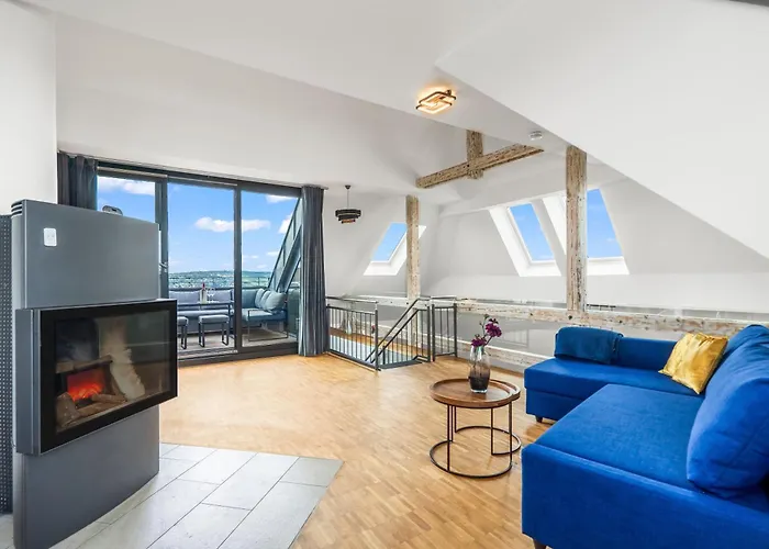 Apartment Dnd Design Loft I 170qm I Parken I Balkon I Workstation I Netflix I Kaffee I Waschmaschine I Trockner I Xbox I Ausblick Würzburg