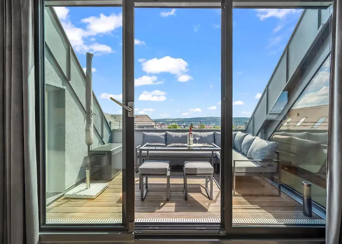 Dnd Design Loft I 170qm I Parken I Balkon I Workstation I Netflix I Kaffee I Waschmaschine I Trockner I Xbox I Ausblick