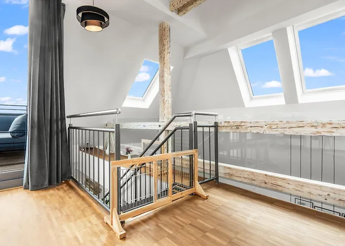 Apartment Dnd Design Loft I 170qm I Parken I Balkon I Workstation I Netflix I Kaffee I Waschmaschine I Trockner I Xbox I Ausblick