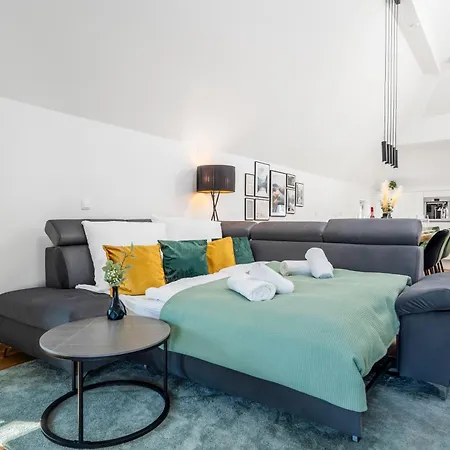 Dnd Design Loft I 170qm I Parken I Balkon I Workstation I Netflix I Kaffee I Waschmaschine I Trockner I Xbox I Ausblick 아파트 뷔르츠부르크